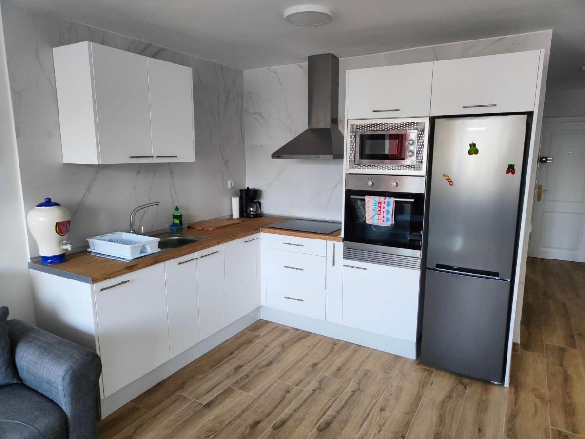 Residencial Los Molinos Con Piscina, Tv Internacional Y Wifi بلايا ديل إنغلز المظهر الخارجي الصورة