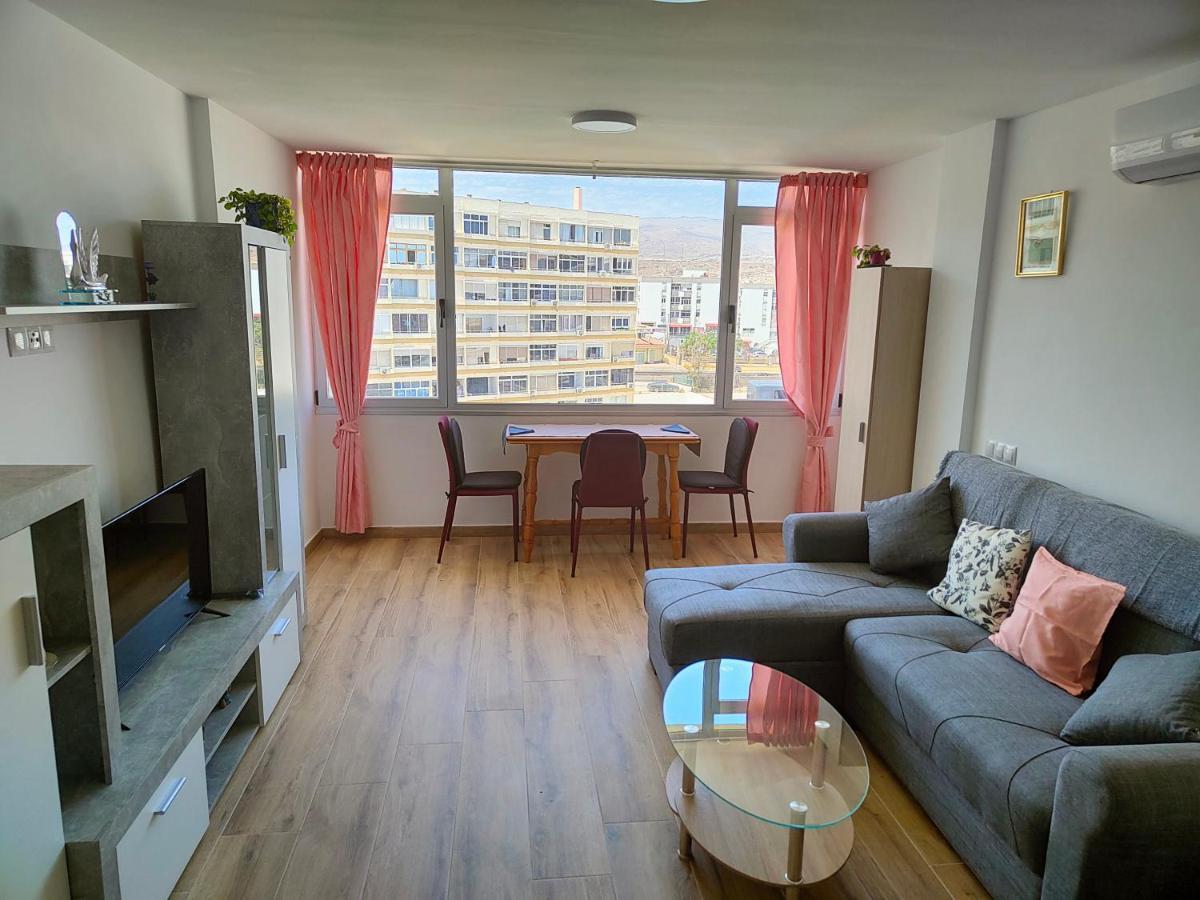 Residencial Los Molinos Con Piscina, Tv Internacional Y Wifi بلايا ديل إنغلز المظهر الخارجي الصورة